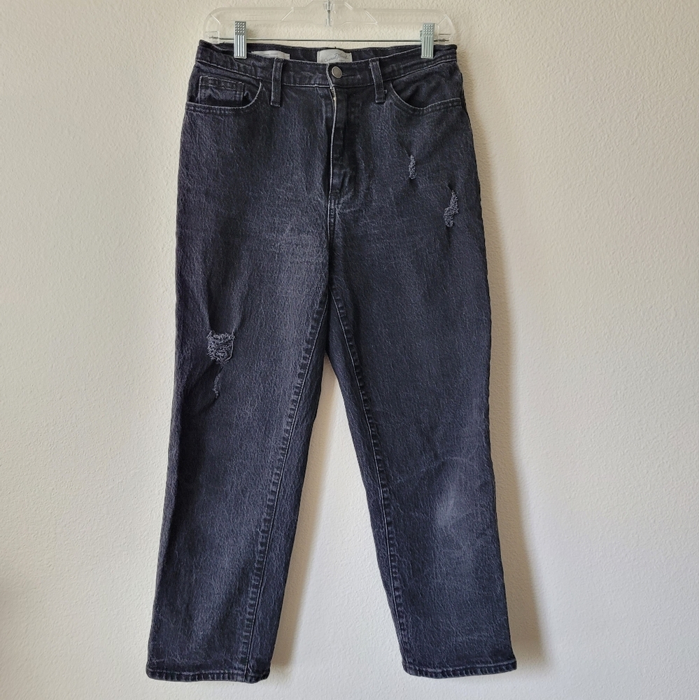 Universal Thread Black Denim Jeans Vintage Straight High Waisted